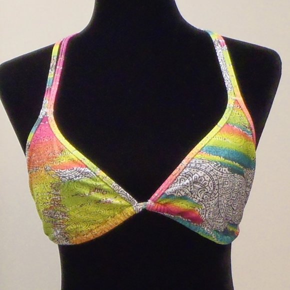 Body Glove Other - Body Glove Bikini Top - Size Medium - EUC